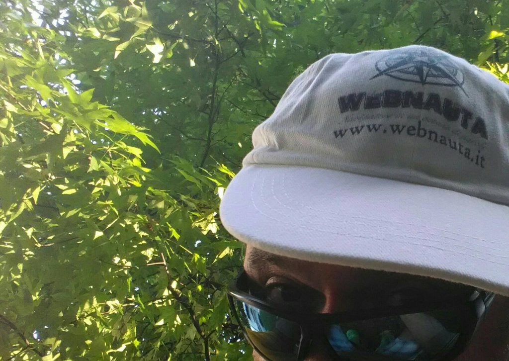 Racconti da spiaggia - Cappellino a Darius Tred